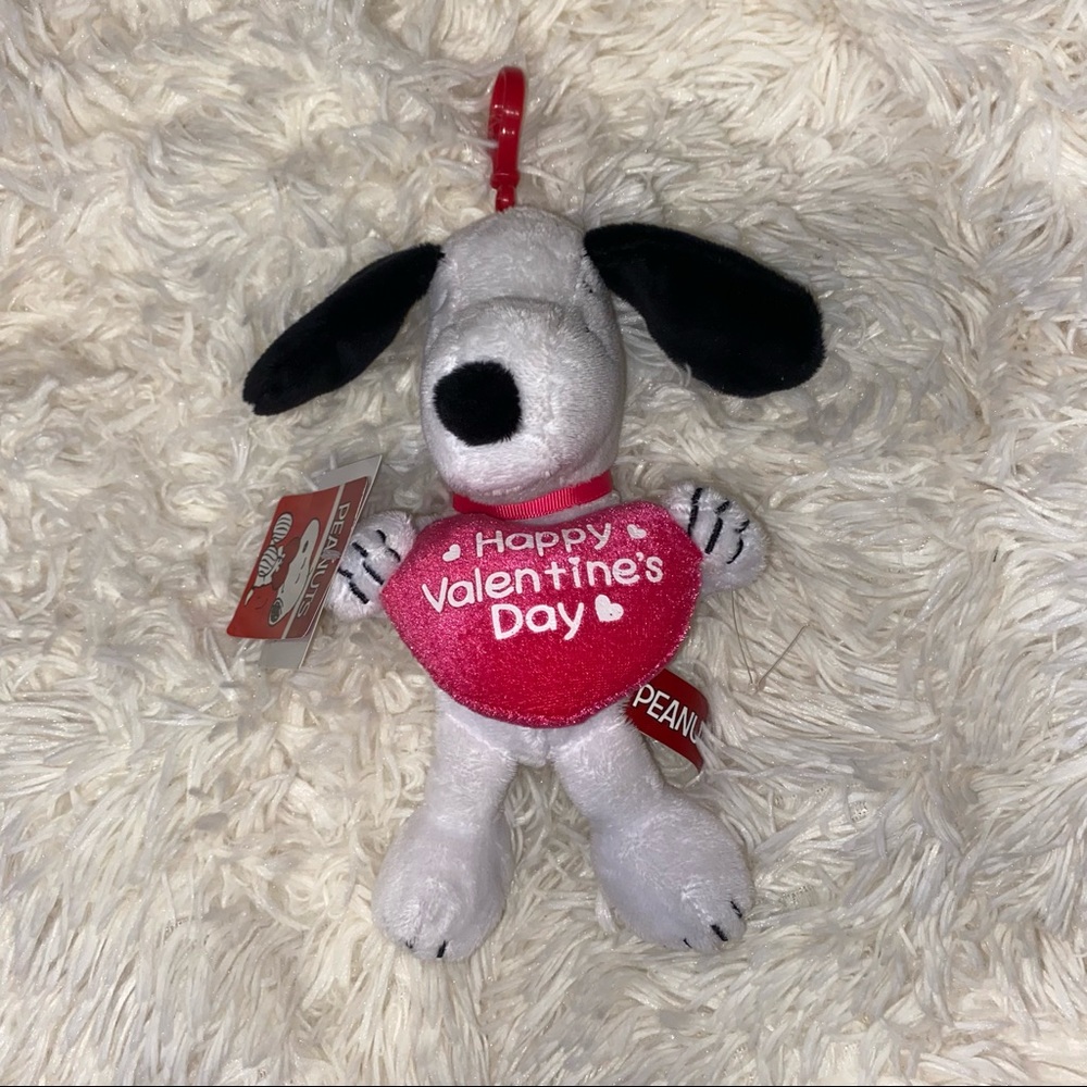 💌Valentines Day Snoopy Plush Keychain NEW✨